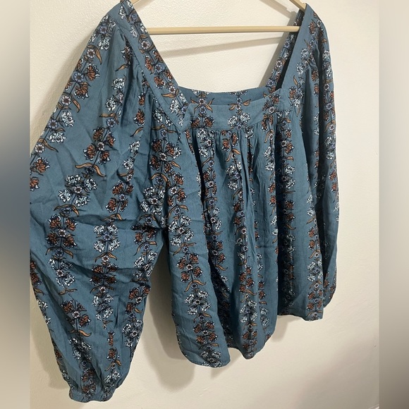 Floral Peasant Top- Size 0X - Picture 5 of 9